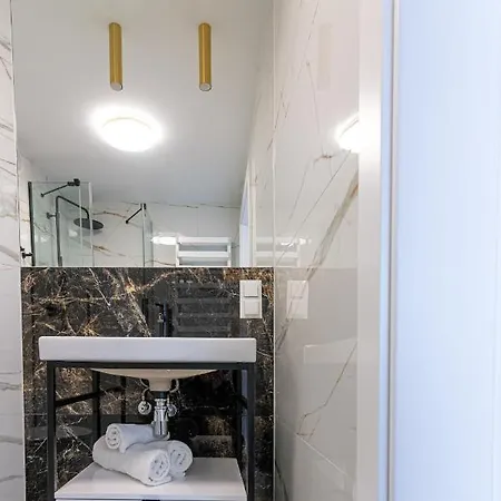 Arka Deluxe 723b Apartamento *