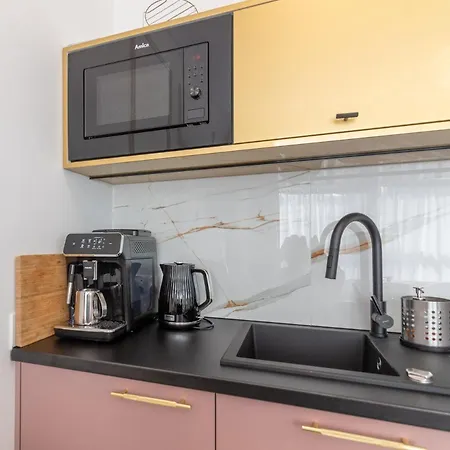 Arka Deluxe 723b كولوبرزيغ